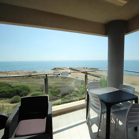 Luxury And Modern With Sea Views Apartment